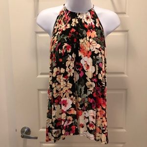 BACKLESS FLORAL HALTER TOP